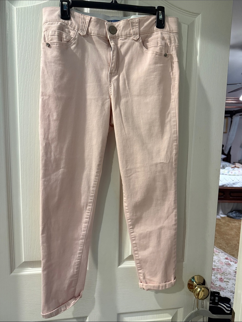 Democracy Pale Pink Cropped Stretch Jeans